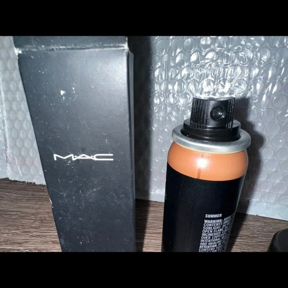 MAC Studio Mist‎ Foundation Summer Shade Spray New In Box discontinued